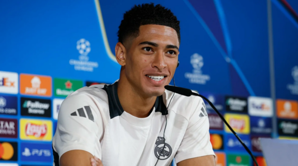 Bellingham là tiền vệ gì mà khiến cả thế giới bóng đá phải sùng bái?