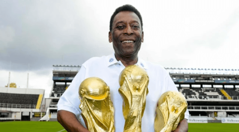 "Vua bóng đá" Pele vẫn là cầu thủ duy nhất trong lịch sử sở hữu 3 chức vô địch World Cup, một kỷ lục khó bị xô đổ.