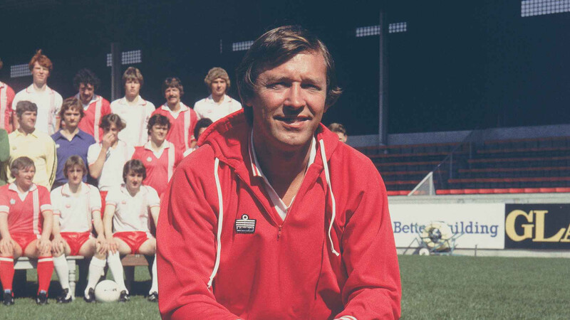 Sir Alex Ferguson gia nhập Manchester United năm 1986 và bắt đầu hành trình tái thiết đội bóng. 