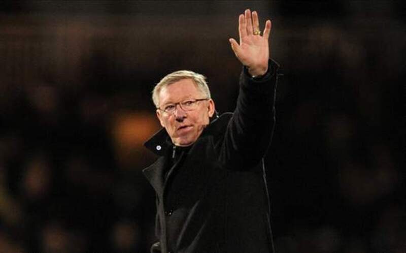 Sir Alex Ferguson nghỉ hưu sau mùa giải 2012/13, khép lại hơn 26 năm huy hoàng cùng Manchester United. 